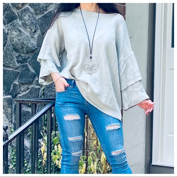 BOHO CHIC LAYERED SLEEVES LOOSE FIT SWEATER - Picture 2 of 16